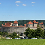 Der Mäusegaukler, das wahrscheinich schönste Mäuseroulette der Welt, eine Maus oder was auch immer zum Marktwochenende auf dem Mittelalterspektakel auf Burg Harburg in Schwaben gehört.