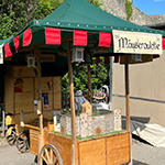 Der Mäusegaukler, das wahrscheinich schönste Mäuseroulette der Welt, eine Maus oder was auch immer zum Marktwochenende auf dem Mittelalterspektakel auf Burg Harburg in Schwaben gehört.