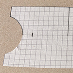 Bilder vom enstehungsprozess der Pappschablone für die Kleinserienfertigung der Münztäschchen.